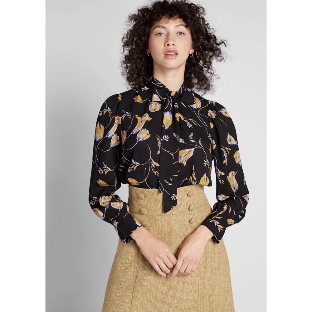 ModCloth‎ Black Yellow Tulip Floral Tie Neck Long Sleeve Blouse Small